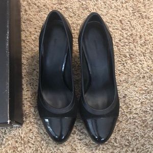 Banana Republic Neve Platform Pump Black 8
